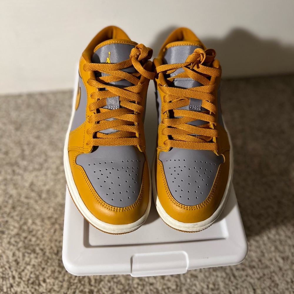 Jordan 1 low top Women's Sneakers in Mustard and Gray - Picture 2 of 5